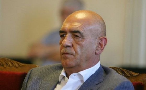 Шефът на НЗОК: Има опасност бедните и болните да останат в НЗОК, а богатите и здравите – в частни фондове