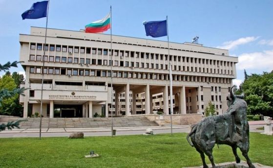 Дипломатическото дружество порица позицията на МВнР за изложбата на Руското посолство