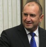 Президентът: Не е работа на македонските политици да ни коментират