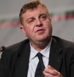 Каракачанов: Намесване на служител на МО в паниката в Сливен е провокация