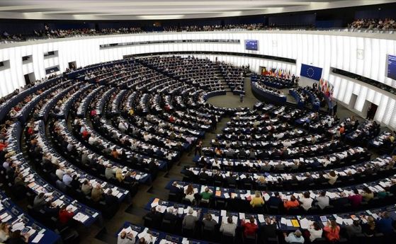 Европарламентът: Руската пропаганда е с особено опасен характер