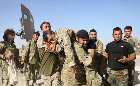Стотици близки на джихадисти от Ислямска държава избягаха от лагер в Сирия след турски обстрел
