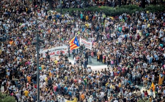 Чака се нова голяма демонстрация в Барселона, Външно препоръчва да не се пътува натам