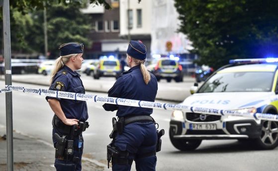 Убит тийнейджър след стрелба в шведския град Малмьо