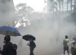 Китай: Само Пекин може да отмени решението за маските на протестите