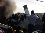 Самолет се разби в жилищен квартал в Конго