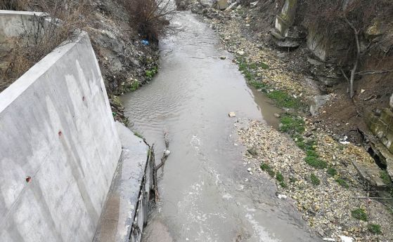 Над 8 млн. лева си поделят 4 региона за укротяване на реките