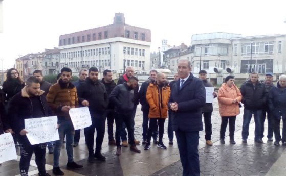 Протест в Асеновград заради неработеща пречиствателна станция