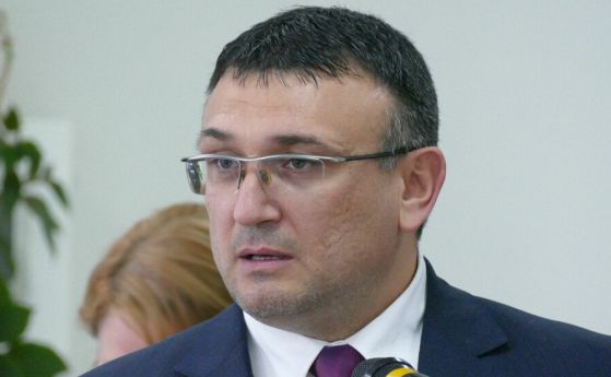 Вътрешният министър: Работим по сигнали за злоупотреби в болниците