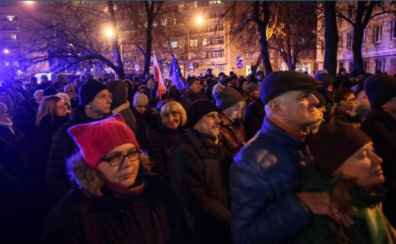 В Полша протестират в подкрепа на съдиите