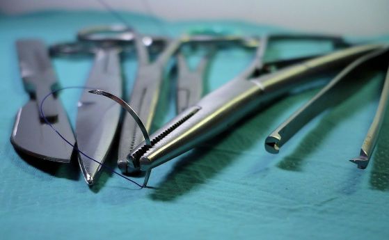 Подпалиха пациентка на операционната маса в Румъния, жената издъхна