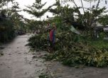 Жертвите на тайфуна във Филипините станаха 50