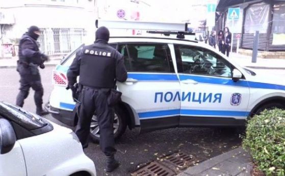 Жена от Пловдив е задържана заради опит да подкупи Икономическа полиция