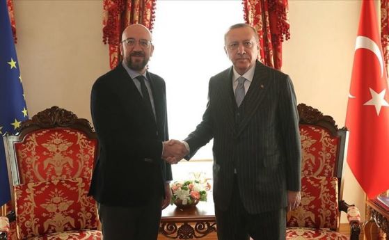 При закрити врати: председателят на Европейския съвет при Ердоган в Истанбул