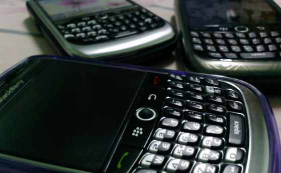 Спира производството на смартфони BlackBerry