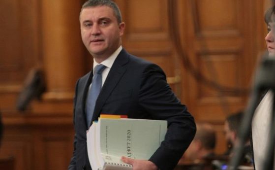Горанов: Докато аз съм министър, ДДС няма да се намалява