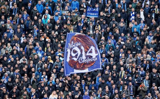 Ръководството на Левски обори твърдения на Венци Стефанов за заплатите в клуба