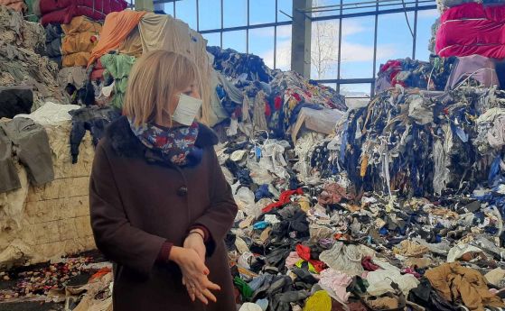 Манолова: Парламентарните групи не се съобразяват с интересите на инициативните комитети против боклука