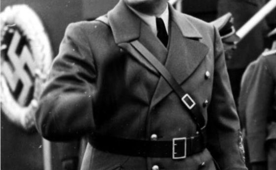 СУ направил личен съветник на Хитлер почетен доктор. Десетилетия по-късно отне званието от него и още трима нацисти