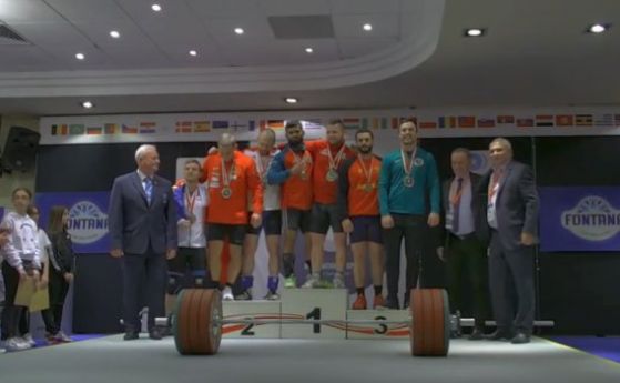 Три титли спечелиха тежкоатлетите ни в Малта