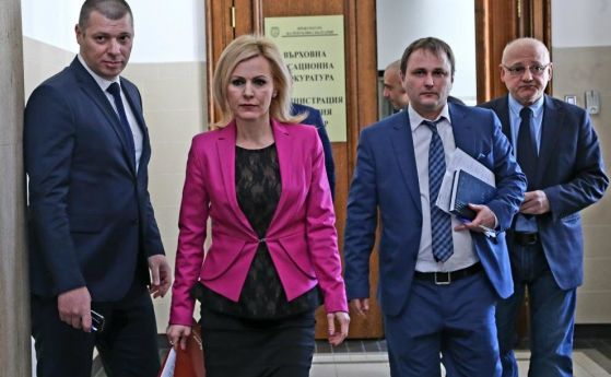 В Басейнова дирекция-Пловдив: Шефката и още двама обвинени, рекетирали животновъди