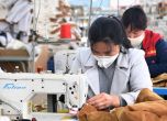 Китай и Южна Корея се връщат към живота: магазините отварят, болните намаляват