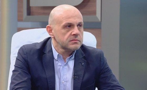 Томислав Дончев предупреди администрацията да не затваря гишета