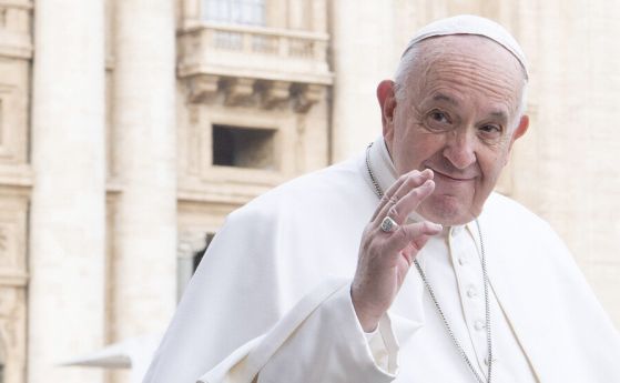 Папа Франциск призова покрай коронавируса да се преоткрие семейният живот