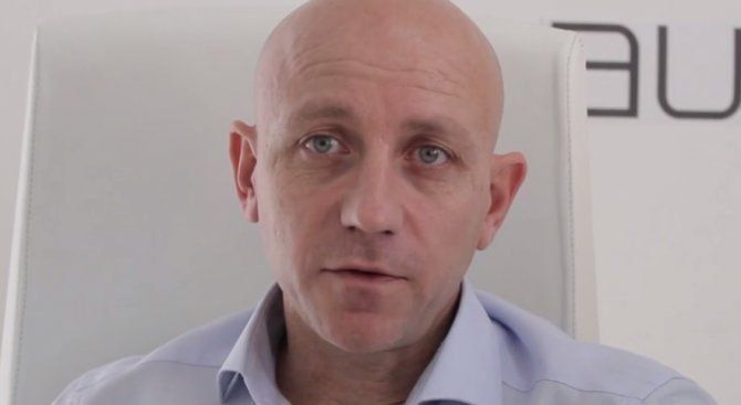 Шефът на Уолтопия: СЕ знак за белодробните вентилатори не е необходим