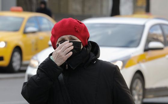 В Москва ще плащат на пенсионери и хронично болни да си стоят вкъщи