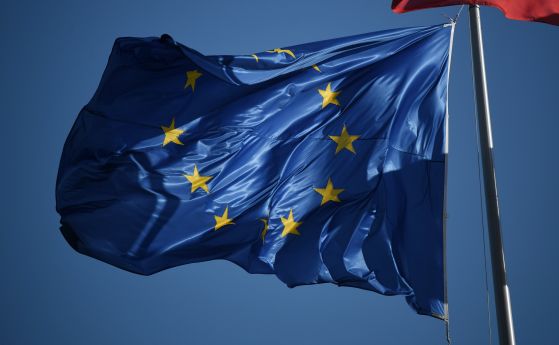 ЕС ще започне преговори с Албания и Македония за членство, но неясно кога