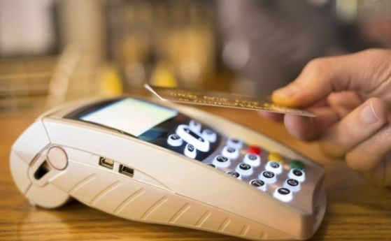 Mastercard вдига лимита за безконтактно плащане без ПИН на 100 лв.