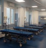 Окръжна болница временно спира приема на пациенти след два установени случая на COVID-19
