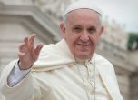 Папа Франциск дарява 30 респиратора за най-засегнатите от коронавируса региони