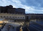 Папа Франциск пред празния площад 'Свети Петър': Непрогледна тъмнина се спусна. Господи, не ни оставяй