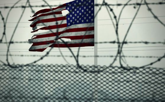 САЩ изолира всичките си 146 000 затворници в килиите за две седмици заради Covid-19