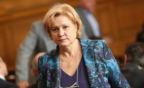 Менда Стоянова се радва, че депутатските заплати ще се даряват