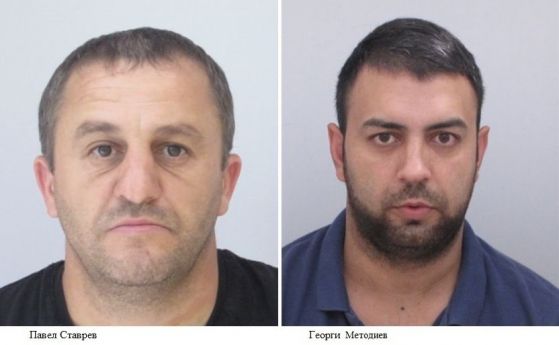 Полицията издирва двама мъже за извършено криминално престъпление