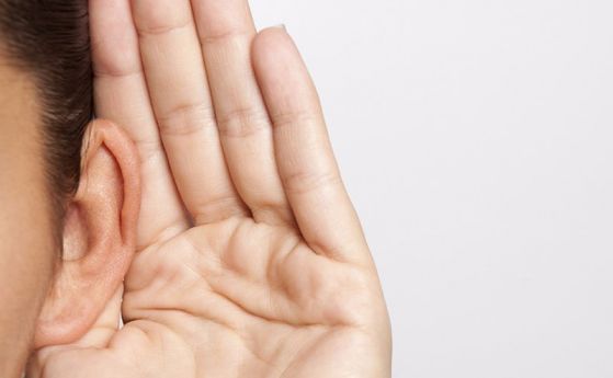Защо се влошава слухът ни?