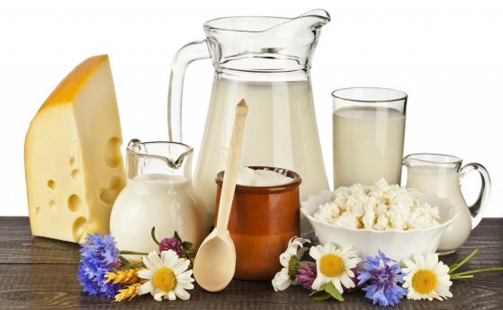 Млекарите подкрепят мярката 90% от площта за млечни продукти да е за български стоки