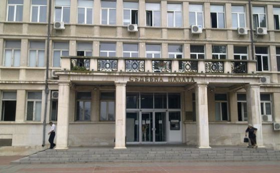 Съдят РЗИ Варна за забраната за достъп до плажовете и крайбрежните зони