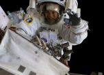 На Земята ще сме по-изолирани, отколкото в Космоса: трима космонавти се върнаха на различна планета