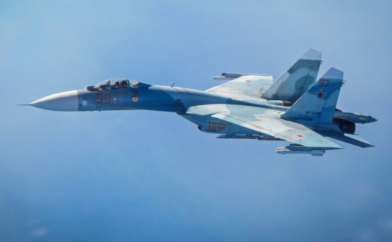 Защо руски пилоти правят опасни маневри покрай американски разузнавателни самолети?