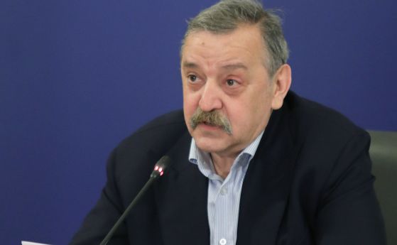 Нали не плашим никого? Кантарджиев отчита успеха на щаба на сутрешния брифинг