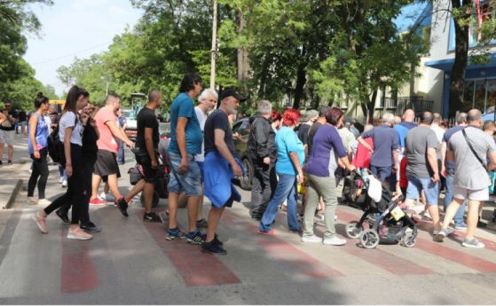 Протест в 'Захарна фабрика' блокира бул. 'Сливница'