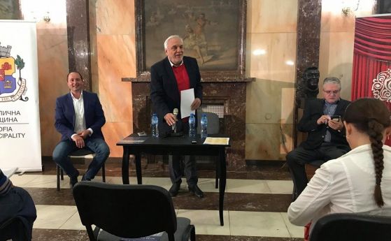Опера на понтон в Панчаревското езеро, детски оперни постановки във Военна академия