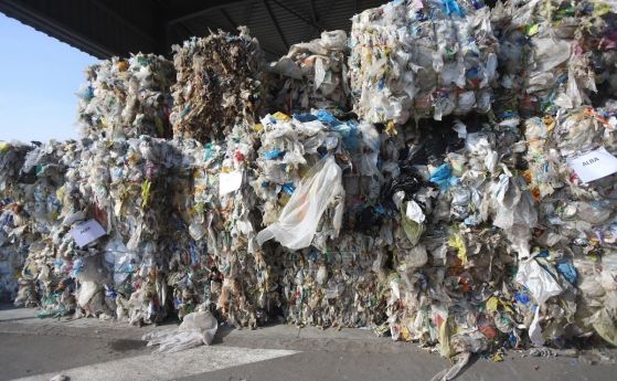 Екоминистърът разпореди масови проверки на дружества, преработващи отпадъци