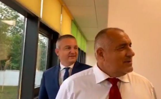 Варна и Бургас ще имат градски железници, ще свързват градовете с летищата