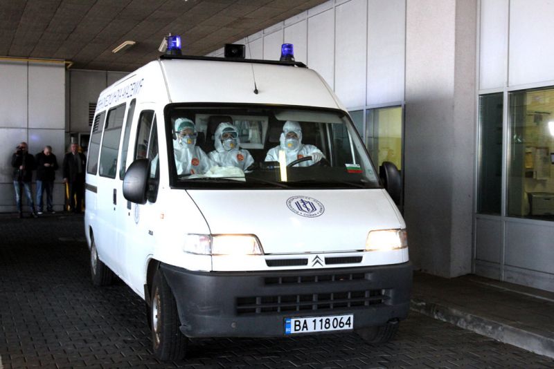 Почина жена на 77 г. след отрицателен PCR тест