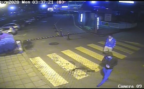 Полицията във Варна търси двама, ограбили жена